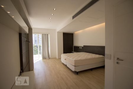Apartamento à venda com 555m², 4 quartos e sem vagaSuite 1