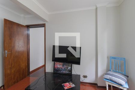 Quarto 1 de apartamento para alugar com 2 quartos, 90m² em Água Verde, Curitiba