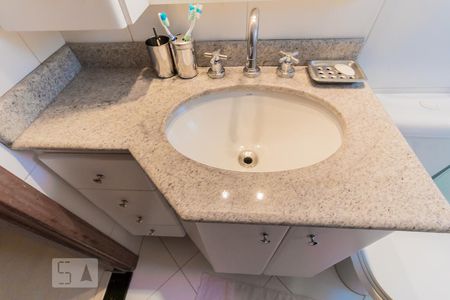 Casa para alugar com 150m², 3 quartos e 3 vagas Casa para alugar com 150m², 3 quartos e 3 vagasDetalhe banheiro