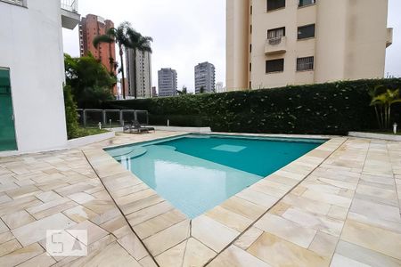 Apartamento para alugar com 96m², 2 quartos e 2 vagasÁrea comum - Piscina
