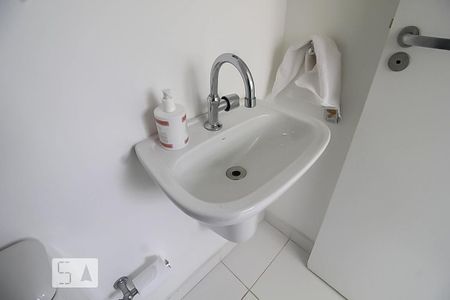 Apartamento para alugar com 96m², 2 quartos e 2 vagasLavabo