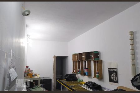 Casa à venda com 400m², 3 quartos e 8 vagas Casa à venda com 400m², 3 quartos e 8 vagasQuarto extra