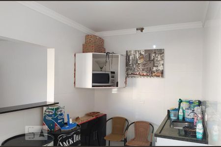 Casa à venda com 400m², 3 quartos e 8 vagas Casa à venda com 400m², 3 quartos e 8 vagasÁrea de Serviço