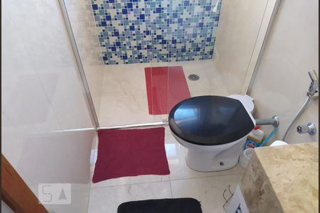 Casa à venda com 400m², 3 quartos e 8 vagas Casa à venda com 400m², 3 quartos e 8 vagasSuite 2