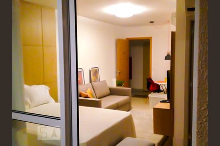 Quarto de kitnet/studio à venda com 1 quarto, 38m² em Itaim Bibi, São Paulo