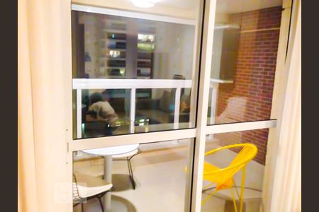 Varanda de kitnet/studio à venda com 1 quarto, 38m² em Itaim Bibi, São Paulo