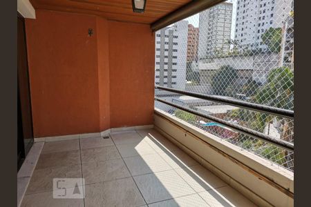 Apartamento à venda com 135m², 2 quartos e 3 vagas Apartamento à venda com 135m², 2 quartos e 3 vagasSacada