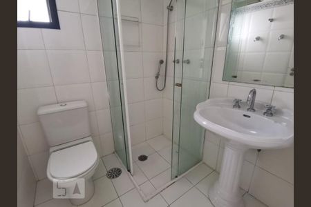 Apartamento à venda com 135m², 2 quartos e 3 vagas Apartamento à venda com 135m², 2 quartos e 3 vagasBanheiro