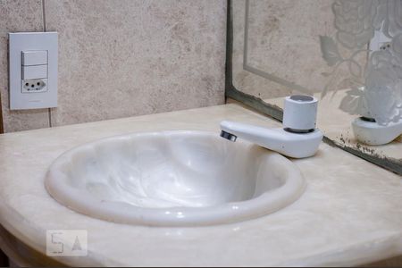 Apartamento para alugar com 49m², 2 quartos e 1 vagaBanheiro - Torneira