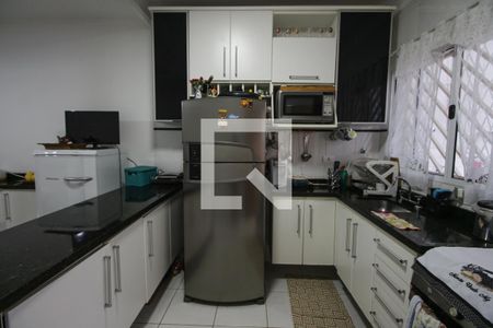 Casa à venda com 110m², 3 quartos e 2 vagasCozinha