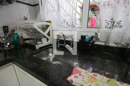 Casa à venda com 110m², 3 quartos e 2 vagasCozinha