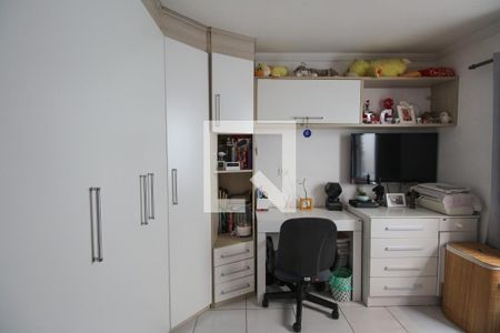 Casa à venda com 110m², 3 quartos e 2 vagasQuarto 3