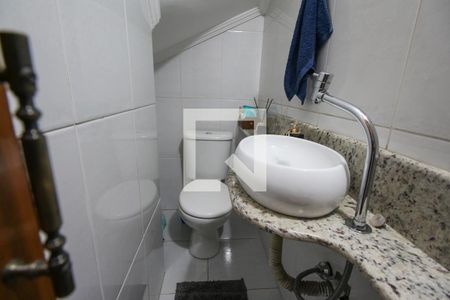 Casa à venda com 110m², 3 quartos e 2 vagasLavabo