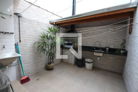 Casa à venda com 110m², 3 quartos e 2 vagasÁrea de Serviço