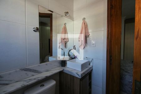 Casa à venda com 110m², 3 quartos e 2 vagasBanheiro da Suíte