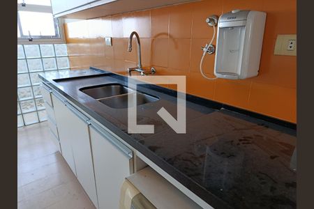 Cozinha de apartamento para alugar com 3 quartos, 127m² em Sumarezinho, São Paulo