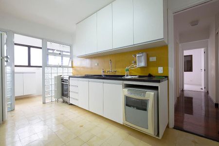 Apartamento para alugar com 127m², 3 quartos e 2 vagasCozinha