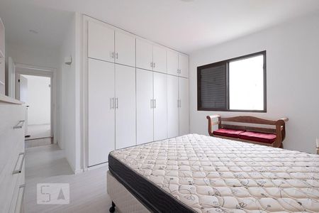 Suíte de apartamento para alugar com 3 quartos, 127m² em Sumarezinho, São Paulo