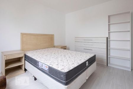 Suíte de apartamento para alugar com 3 quartos, 127m² em Sumarezinho, São Paulo
