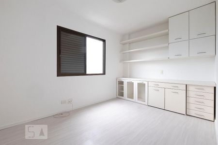 Apartamento para alugar com 127m², 3 quartos e 2 vagasQuarto 2