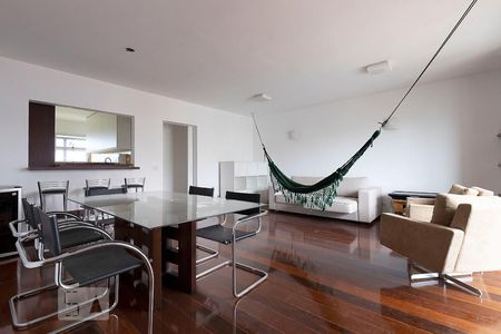 Sala de apartamento para alugar com 3 quartos, 127m² em Sumarezinho, São Paulo
