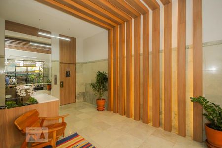 Apartamento para alugar com 140m², 3 quartos e 1 vaga Apartamento para alugar com 140m², 3 quartos e 1 vagaPortaria