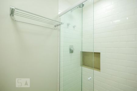 Apartamento para alugar com 140m², 3 quartos e 1 vaga Apartamento para alugar com 140m², 3 quartos e 1 vagaBanheiro - Suite