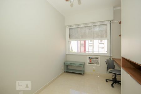 Apartamento para alugar com 140m², 3 quartos e 1 vaga Apartamento para alugar com 140m², 3 quartos e 1 vagaQuarto 2