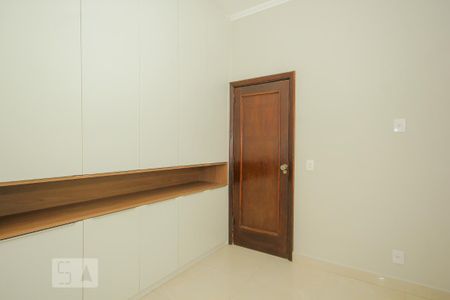 Apartamento para alugar com 140m², 3 quartos e 1 vaga Apartamento para alugar com 140m², 3 quartos e 1 vagaQuarto 2Quarto 2