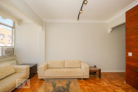 Apartamento para alugar com 140m², 3 quartos e 1 vaga Apartamento para alugar com 140m², 3 quartos e 1 vagaSalaSala
