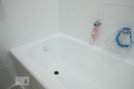 Apartamento para alugar com 104m², 2 quartos e sem vaga Apartamento para alugar com 104m², 2 quartos e sem vagaBanheiro