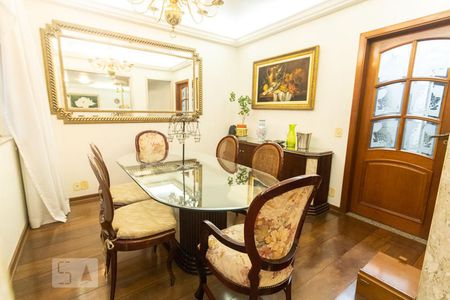 Apartamento à venda com 223m², 4 quartos e 5 vagasSala de Jantar