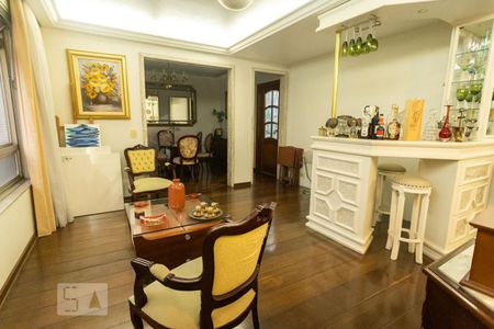 Sala de Estar de apartamento à venda com 4 quartos, 223m² em Perdizes, São Paulo