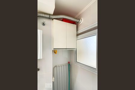 Apartamento à venda com 65m², 2 quartos e 1 vagaÁrea de Serviço