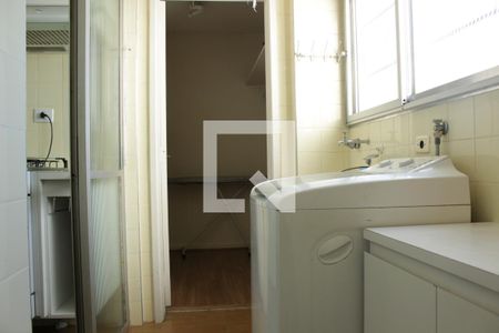 Apartamento para alugar com 97m², 1 quarto e 1 vagaQuarto de Serviço