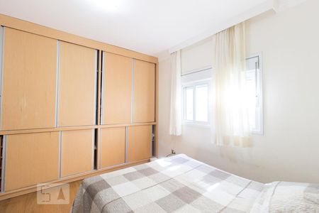 Casa à venda com 541m², 5 quartos e 5 vagas Casa à venda com 541m², 5 quartos e 5 vagasQuarto Suíte 2