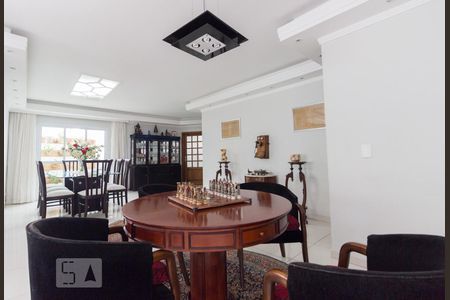 Sala de casa à venda com 5 quartos, 541m² em City América, São Paulo
