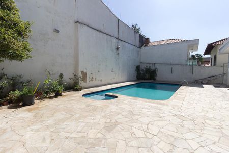 Casa à venda com 541m², 5 quartos e 5 vagas Casa à venda com 541m², 5 quartos e 5 vagasPiscina