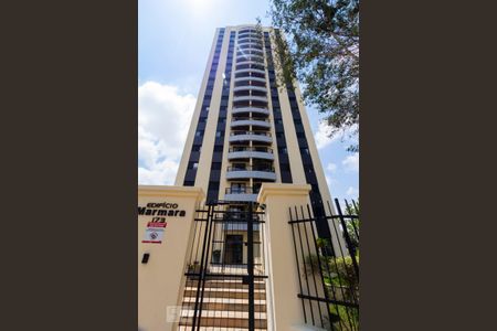 Apartamento para alugar com 108m², 3 quartos e 2 vagasFachada