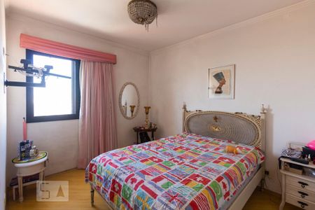 Apartamento para alugar com 108m², 3 quartos e 2 vagasQuarto 3 - Suíte