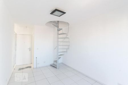 Sala de Apartamento com 2 quartos, 101m² Vila Mascote