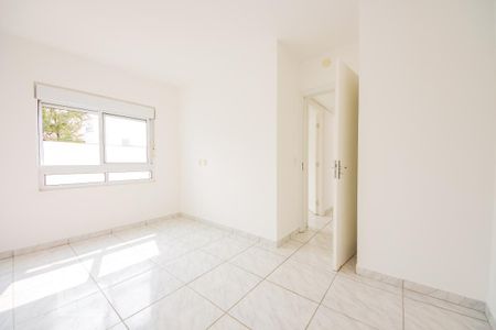 Quarto 2 de apartamento para alugar com 2 quartos, 49m² em Passo das Pedras, Porto Alegre