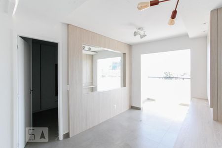 Apartamento para alugar com 83m², 1 quarto e 2 vagasSala