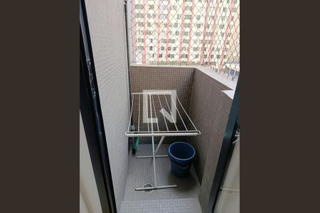 Varanda de kitnet/studio para alugar com 1 quarto, 30m² em Cerqueira César, São Paulo