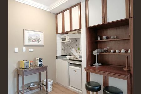 Studio de kitnet/studio para alugar com 1 quarto, 30m² em Cerqueira César, São Paulo