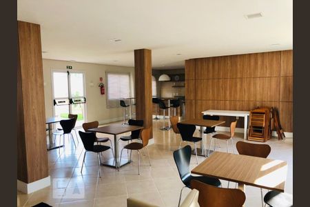 Apartamento para alugar com 48m², 2 quartos e 1 vaga Apartamento para alugar com 48m², 2 quartos e 1 vagaSalao de Festa
