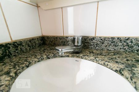 Pia do Banheiro de apartamento para alugar com 1 quarto, 34m² em Norte (águas Claras), Brasília