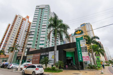 Apartamento para alugar com 34m², 1 quarto e 1 vaga Apartamento para alugar com 34m², 1 quarto e 1 vagaFachada