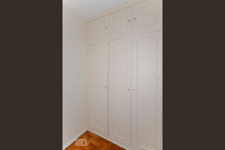 Apartamento à venda com 80m², 3 quartos e sem vagaQuarto de Serviço