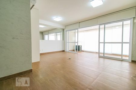 Studio à venda com 50m², 1 quarto e 1 vagaSala